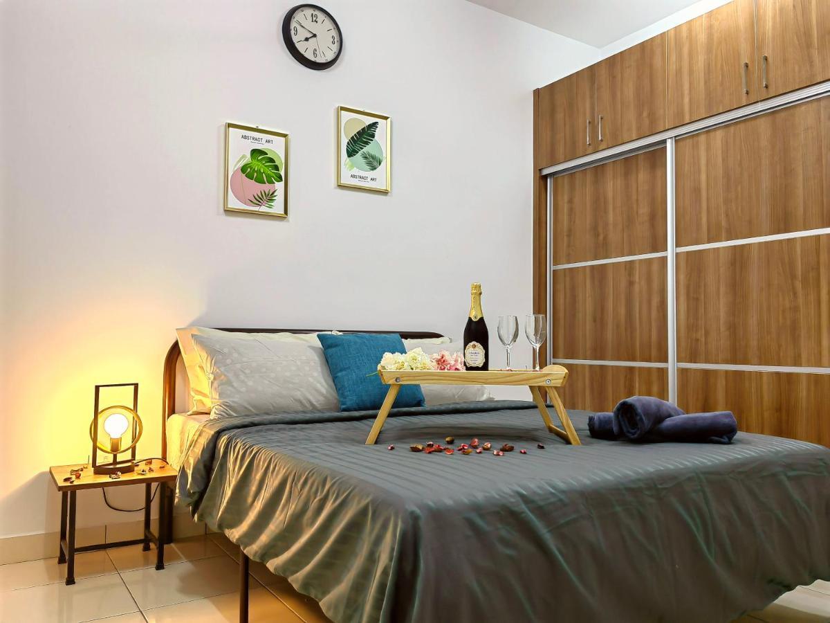 Alanis Residences Klia Kota Warisan Sepang By Dreamstay Экстерьер фото
